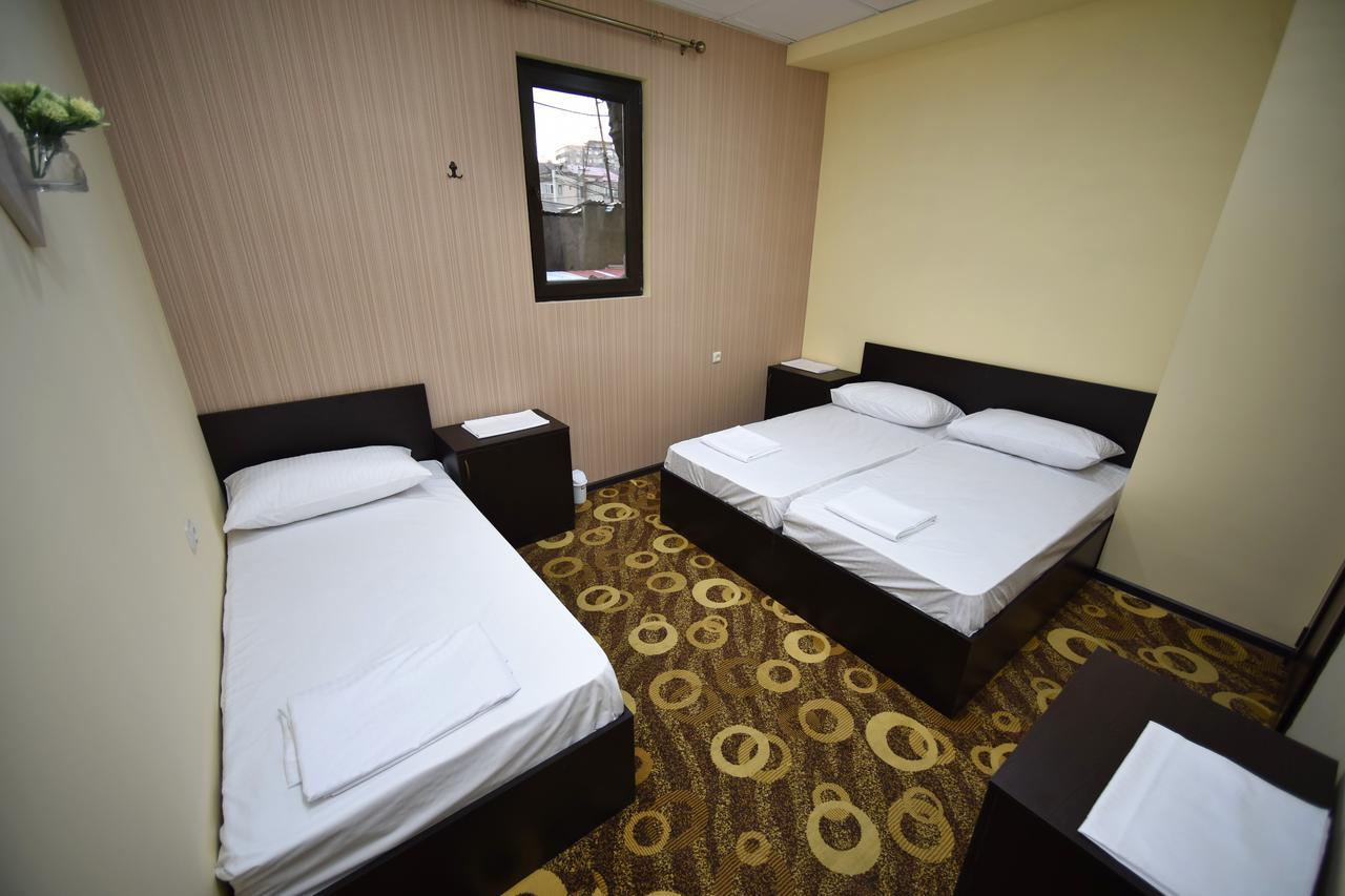 Yerevan Inn Hostel מראה חיצוני תמונה